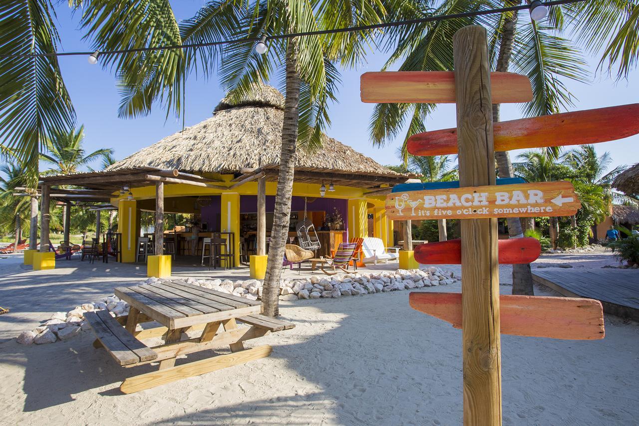 Blue Bay Bungalows Exterior photo